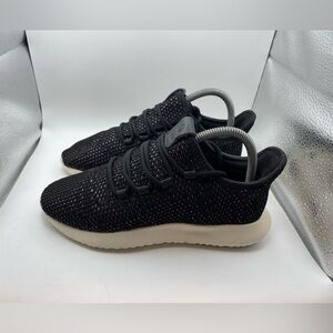 NEW! Adidas Tubular Shadow women’s sneakers size 6